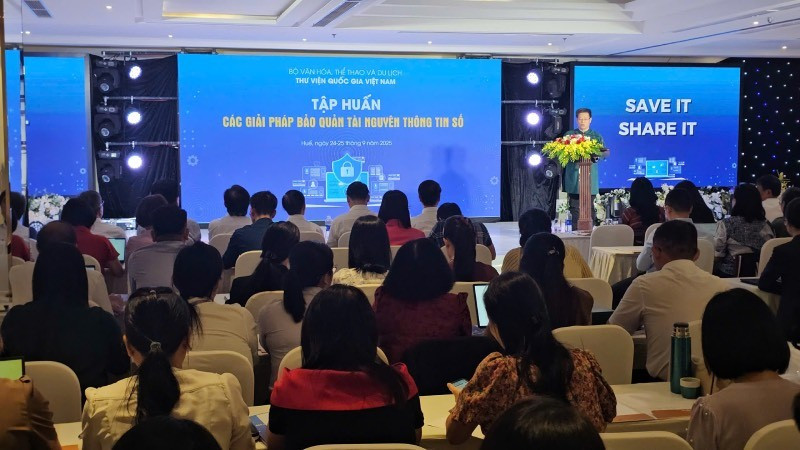 Lớp tập huấn về bảo quản tài nguyên thông tin số sẽ diễn ra trong 2 ngày.