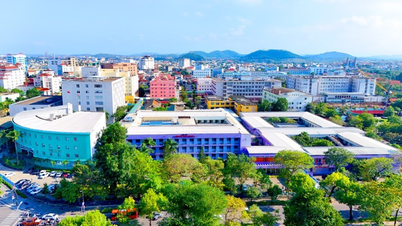 Bệnh viện Trung ương Huế ngày càng khẳng định vị thế y tế chuyên sâu trên bản đồ quốc tế.