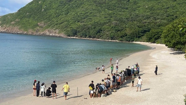 Côn Đảo, được ví như “viên ngọc xanh”- trở thành đặc khu thuộc Thành phố Hồ Chí Minh với nhiều tiềm năng phát triển dịch vụ du lịch sinh thái biển đảo. (Ảnh: MẠNH HẢO)