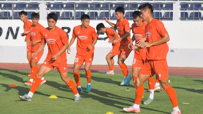 U23 Việt Nam tập luyện chuẩn bị cho giải U23 Đông Nam Á 2025. (Ảnh: VFF)