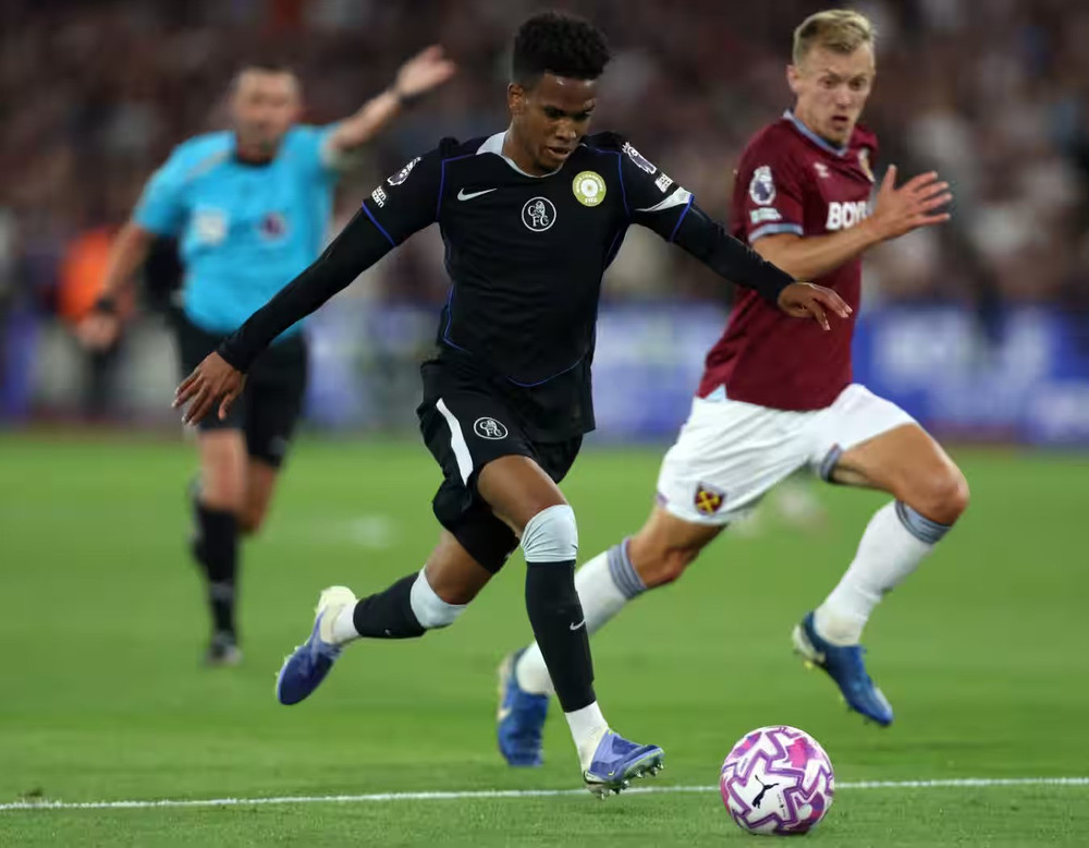 Đánh bảng giá điểm táo bị ngoạm dở tợn – yếu của Fulham và Newcastle United – Cuộc đua tại Ngoại Hạng Anh đầy bất ngờ bỗng dưng ngột