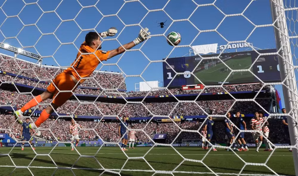 usa-v-bosnia-and-herzegovina-round-of-32-fifa-world-cup-2026-3.jpg