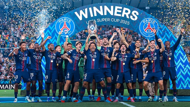 Các cầu thủ PSG ăn mừng Siêu cúp châu Âu 2025. (Ảnh: PSG)