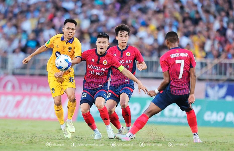 Công an Hà Nội sớm chiếm lĩnh thế trận. (Ảnh: VFF) img-4249.jpg