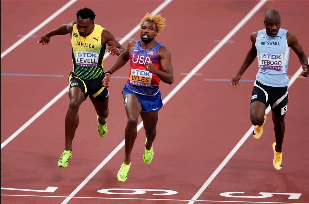 Noah Lyles lần thứ tư li&ecirc;n tiếp đăng quang cự ly 200m thế giới | B&aacute;o Nh&acirc;n  D&acirc;n điện tử