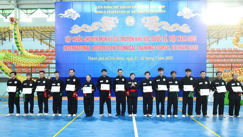 Hơn 150 võ sư, huấn luyện viên, võ sinh đến từ 12 quốc gia tham dự sự kiện.