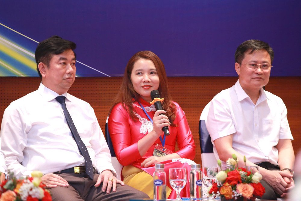 TS Lê Thu Hà - Phó Viện trưởng Viện Báo chí-Truyền thông (Học viện Báo chí và Tuyên truyền). 28239fbd2cbe9be0c2af8.jpg
