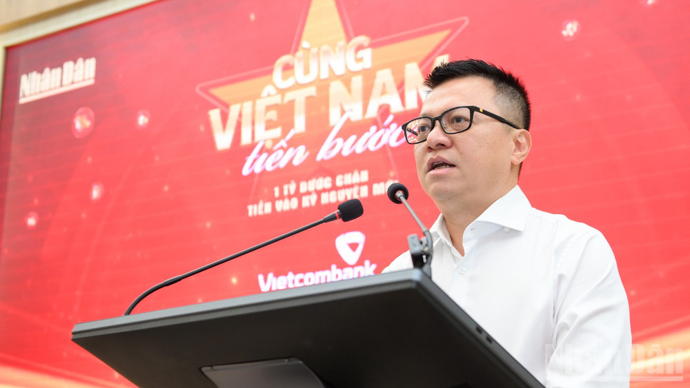ndo_br_hop-bao-cung-vn-tien-buoc-9785-6612.jpg