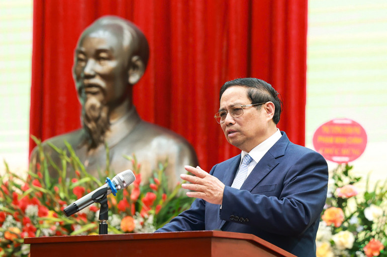 Thủ tướng Phạm Minh Chính phát biểu giao nhiệm vụ tại buổi lễ. tt4.jpg