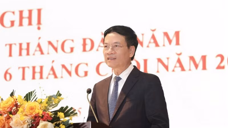 Bộ trưởng Khoa học và Công nghệ Nguyễn Mạnh Hùng phát biểu tại Hội nghị.