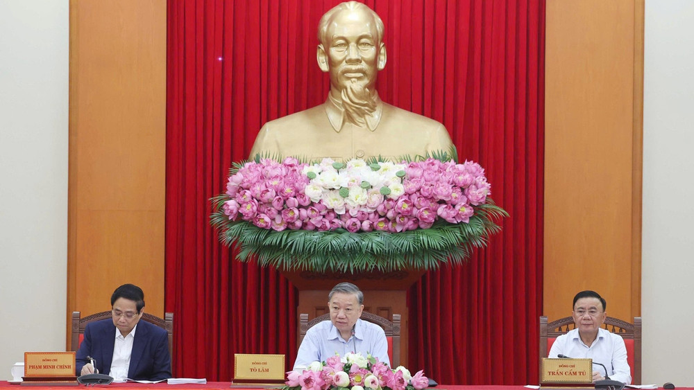 Tổng Bí thư Tô Lâm chủ trì buổi làm việc. (Ảnh: Thống Nhất/TTXVN) 13d59941bb8132df6b907-866.jpg