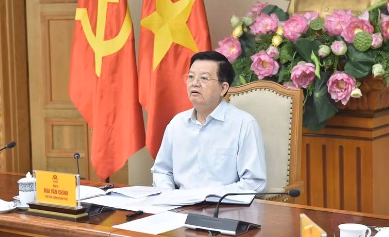 Phó Thủ tướng Mai Văn Chính chủ trì cuộc họp sáng 4/7. (Ảnh: VGP/Giang Thanh)