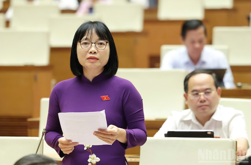 Đại biểu Nguyễn Thị Việt Nga (Phó trưởng Đoàn đại biểu Quốc hội chuyên trách tỉnh Hải Dương). (Ảnh: DUY LINH) ndo_br_c-nga.jpg
