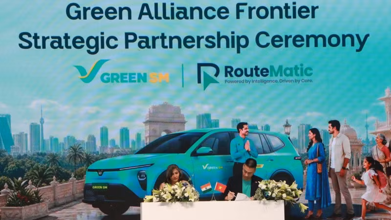 vna-potal-khai-truong-dich-vu-green-sm-limo-tai-new-delhi-an-do-8807555-1-5016.jpg