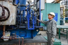 Thủ tướng chỉ đạo xử lý thông tin báo chí phản ánh liên quan các vướng mắc của doanh nghiệp do quy định pháp luật trong hoạt động sản xuất, kinh doanh. (Ảnh minh họa: THÀNH ĐẠT)