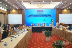Quang cảnh diễn đàn. (Ảnh: TRUNG HƯNG)