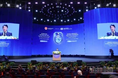 Bộ trưởng Công an Lương Tam Quang phát biểu bế mạc Lễ mở ký Công ước Hà Nội. (Ảnh: THỦY NGUYÊN)