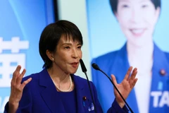 Bà Sanae Takaichi phát biểu. (Ảnh: Xinhua) 