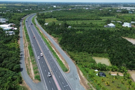 Cục Đường bộ Việt Nam chỉ ra Dự án nâng cấp tuyến Cao Lãnh-Lộ Tẻ còn nhiều tồn tại cần khắc phục