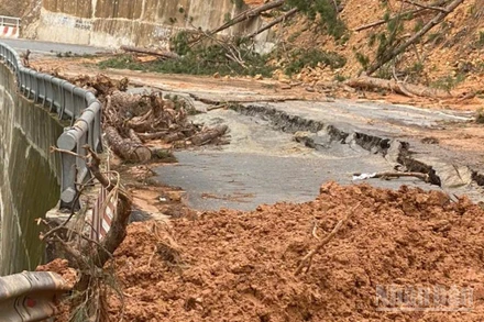 Sạt lở tại tỉnh Lâm Đồng.