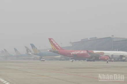 Sân bay quốc tế Nội Bài trước hiện tượng mù sương hồi đầu năm.