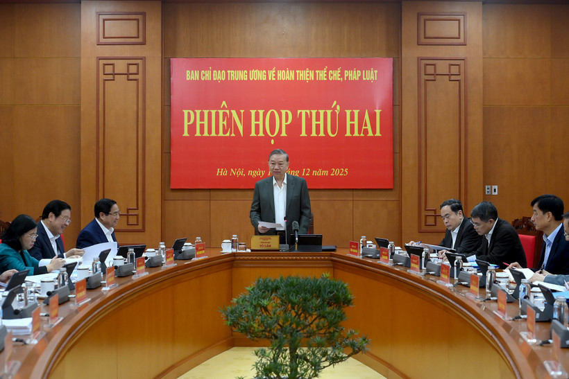 Tổng Bí thư Tô Lâm chủ trì Phiên họp thứ hai, Ban Chỉ đạo Trung ương về hoàn thiện thể chế, pháp luật. (Ảnh: ĐĂNG KHOA)