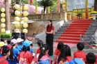 Khách du lịch đến với di sản Hoàng thành Thăng Long.