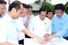 Đoàn đại biểu Quốc hội tỉnh Đồng Nai khảo sát việc sử dụng đất, công tác chuyển đổi công năng tại Khu công nghiệp Biên Hòa 1.