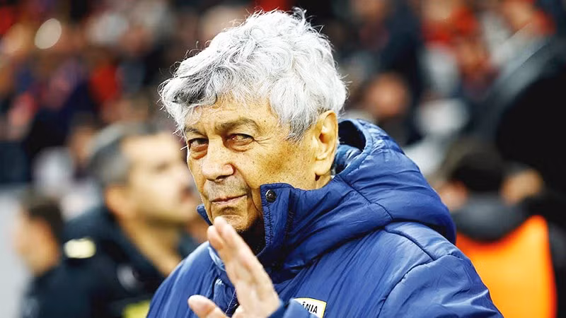 Huyền thoại Mircea Lucescu qua đời