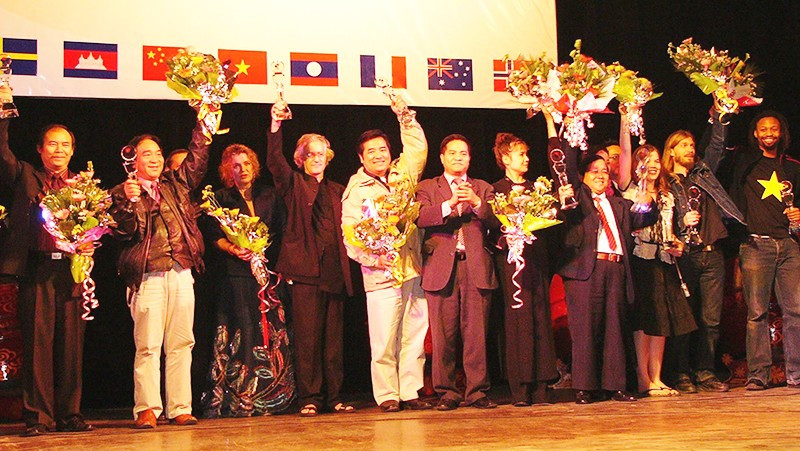 Các sự kiện nghệ thuật quốc tế tại Việt Nam sẽ thêm cơ hội giao lưu, đổi mới cho nghệ sĩ trong nước.