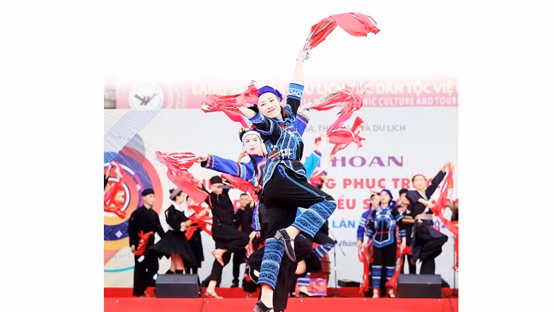 Nhiều hoạt động văn hóa nghệ thuật đón mừng năm mới 2026.