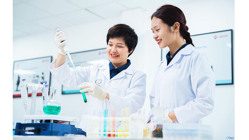 Nhiều trường đại học đang có các giải pháp thu hút giảng viên giỏi nhằm nâng cao chất lượng đào tạo, hội nhập quốc tế. Ảnh: PHENIKAA