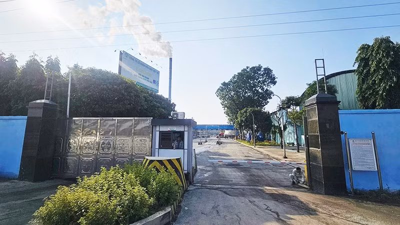 Nhà máy Hóa chất Việt Trì (Phú Thọ) được xây dựng từ năm 1959, dự kiến sẽ được di dời sớm.