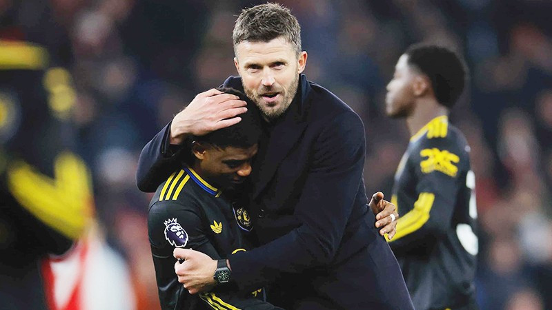 Sự xuất hiện của Michael Carrick mang lại niềm tin cho người hâm mộ Man United.