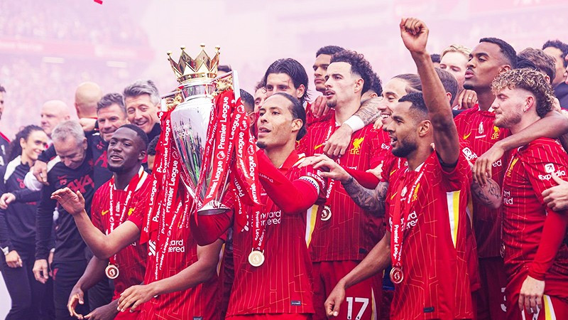 Đương kim vô địch Liverpool cuối tuần này sẽ bước vào chiến dịch mới để bảo vệ ngôi vô địch.