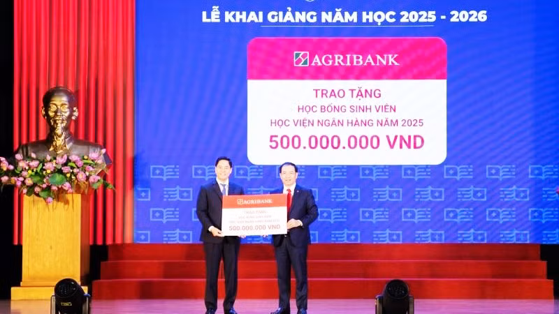 Sự kiện “Chào tân sinh viên 2025”
