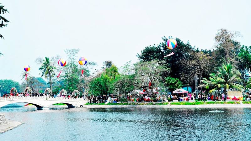 Cần đưa nhiều hoạt động văn hóa, nghệ thuật vào không gian xanh của các công viên. Ảnh: SONG ANH