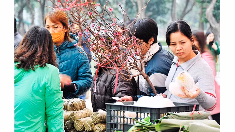 Chợ Tết. Ảnh: NGUYỆT ANH