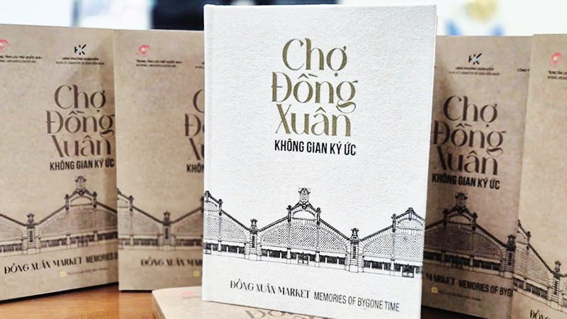 “Chợ Đồng Xuân - Không gian ký ức”