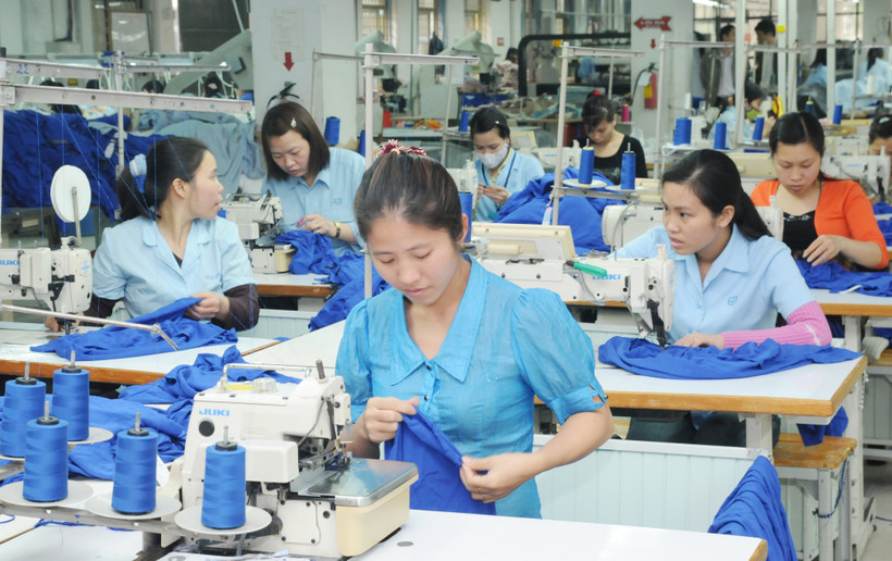 Các doanh nghiệp dệt may đã đạt nhiều thành tích ấn tượng, có vị trí xứng đáng khi vươn ra thị trường thế giới. Ảnh: NAM HẢI