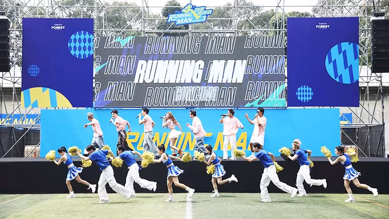 Bảy thành viên chính của Running Man Việt Nam mùa 3.