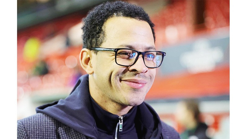 Chelsea bổ nhiệm HLV Rosenior đến 2032