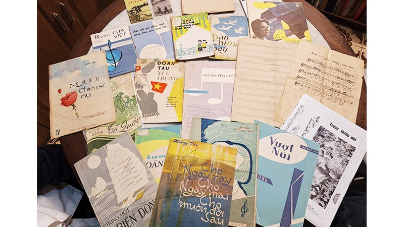 Các ấn phẩm, tác phẩm của nhạc sĩ Hoàng Vân giai đoạn 1959-1989 được bổ sung.