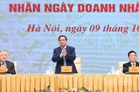 Thủ tướng Chính phủ Phạm Minh Chính chủ trì Hội nghị gặp mặt đại diện doanh nghiệp nhân Ngày Doanh nhân Việt Nam. (Ảnh: TRẦN HẢI)
