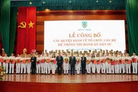 Lễ công bố các quyết định về tổ chức cán bộ Hệ thống thi hành án dân sự. (Ảnh: TL)