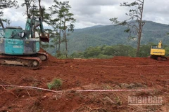 Công tác khắc phục hậu quả mưa lũ vẫn đang khẩn trương thực hiện đồng bộ, nhiều giải pháp.