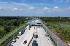 Tuyến cao tốc Thành phố Hồ Chí Minh-Trung Lương-Mỹ Thuận. 