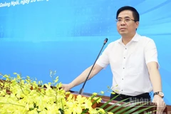 Chủ tịch Ủy ban nhân dân tỉnh Quảng Ngãi Nguyễn Hoàng Giang cam kết tỉnh Quảng Ngãi tiếp tục hành động quyết liệt, đẩy mạnh cải cách hành chính, cải thiện môi trường đầu tư kinh doanh, với tinh thần đồng hành cùng doanh nghiệp.