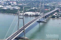 Cầu Mỹ Thuận 2 là cây cầu dây đầu tiên do đội ngũ các kỹ sư, công nhân Việt Nam thực hiện hoàn toàn từ khâu lập dự án, thiết kế cho đến thi công được khánh thành vào ngày 24/12/2023.