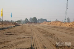 Công tác giải phóng mặt bằng Dự án đường Vành đai 4 - Vùng Thủ đô còn gặp khó khăn tại một số xã như Mê Linh, Ô Diên, Hoài Đức, Yên Nghĩa và Bình Minh.